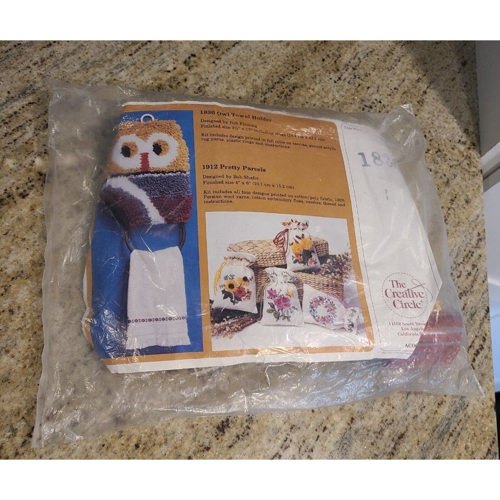 Vintage MCM The Creative Circle Kit #1836 Owl Towel Holder Tan  Retro Gray NEW